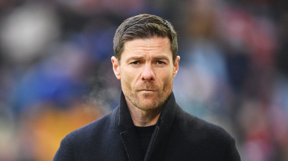 ألونسو: رسائلي للاعبين واضحة ولا تتغير من مباراة لأخرى