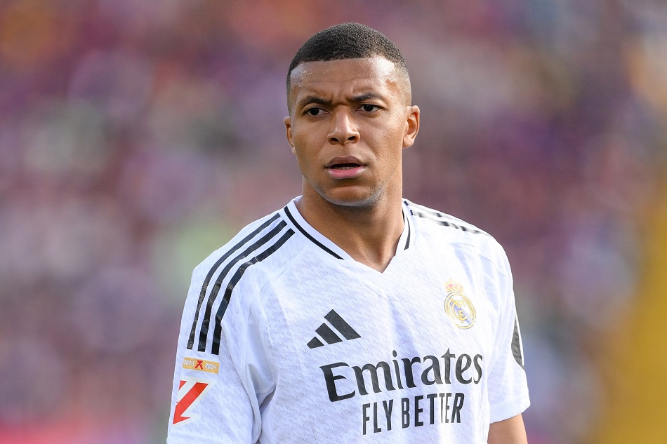 إيلوي ليسينا وباكيرو ينتقدان تركيز ريال مدريد على لاعب واحد في الهجوم