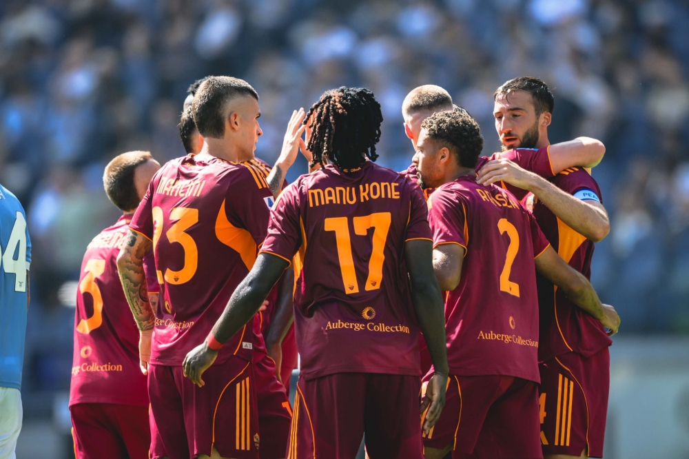 روما يتقدم على ميتلاند بهدف مبكر في الدوري الأوروبي