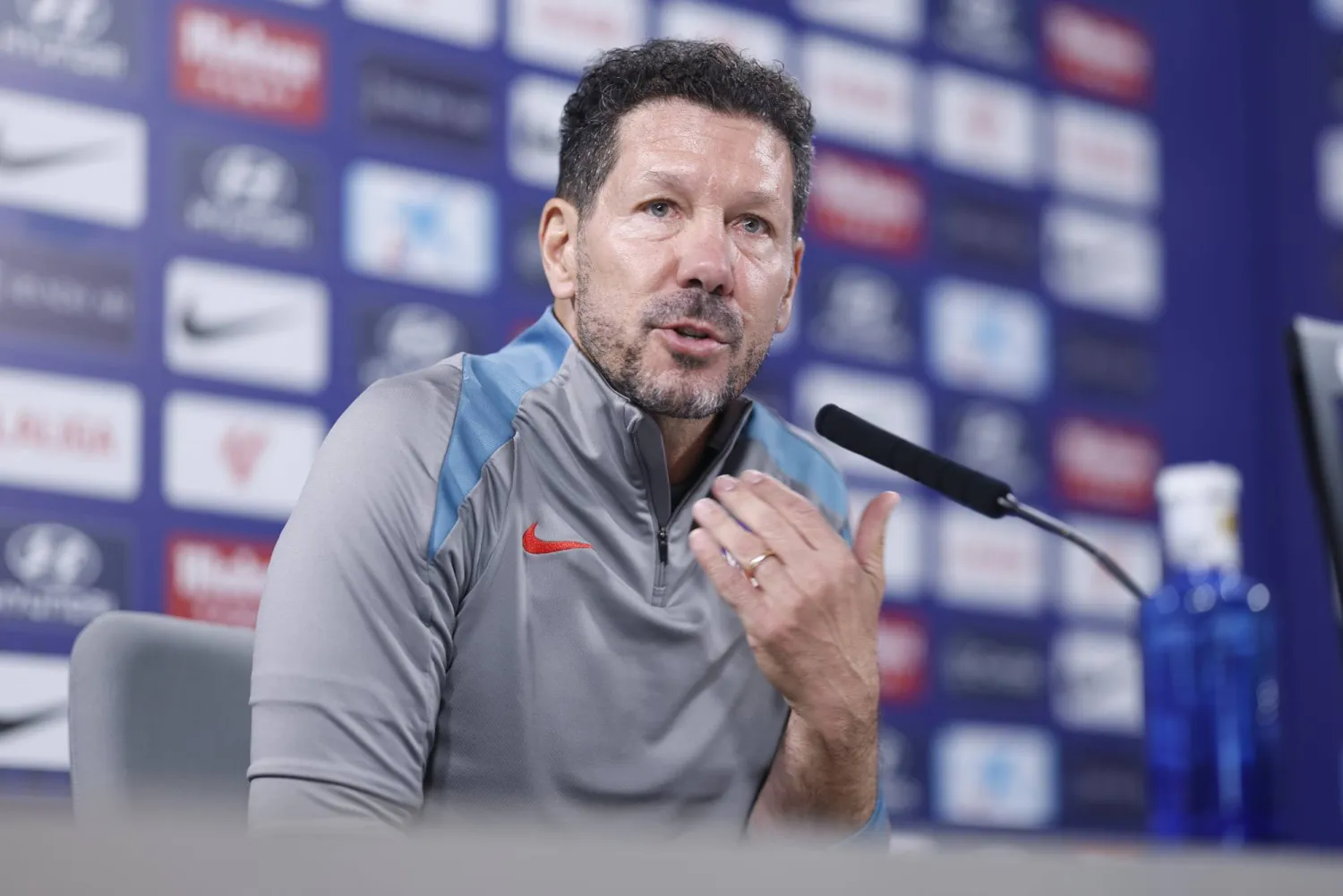 سيميوني: إنتر ميلان فريق مذهل ومرشح قوي في دوري الأبطال