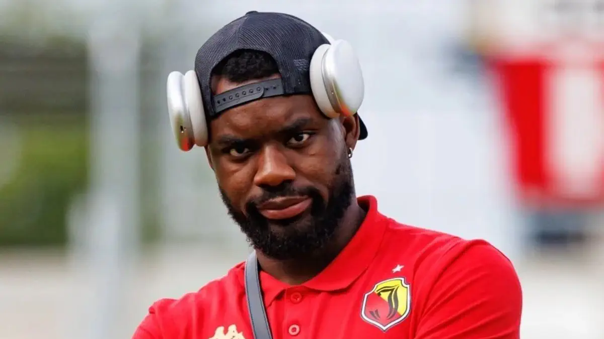 الأهلي ينفي التفاوض رسميًا مع أفيميكو بولولو