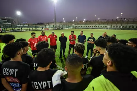 رئيس الاتحاد المصري يحضر مران المنتخب قبل انطلاق كأس العرب