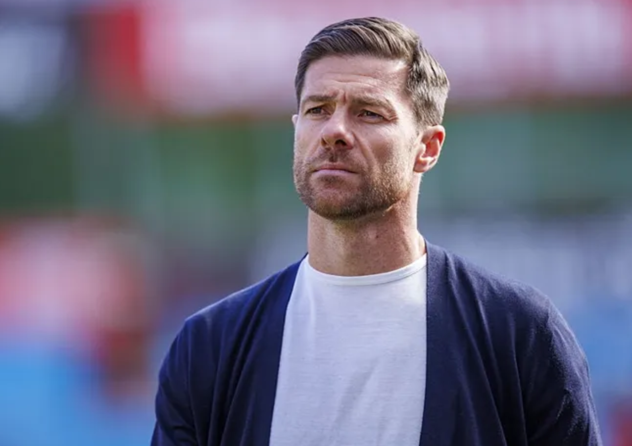 ألونسو يرد على تصريحات مينديليبار ويؤكد: التغيير يحتاج إلى وقت في ريال مدريد