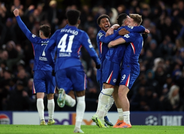 تشيلسي يزور إيلاند رود لمواجهة ليدز يونايتد في الجولة 14 من الدوري الإنجليزي