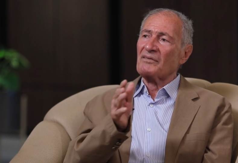 الدكتور حسن مصطفى يعيد انتخابه لرئاسة الاتحاد الدولي لكرة اليد حتى 2029