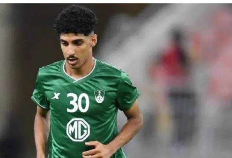 غياب زياد الجهني عن الأهلي في مواجهة الفتح بدوري روشن السعودي