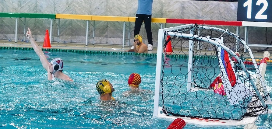 الأهلي يواجه الكويت في نهائي البطولة العربية لكرة الماء