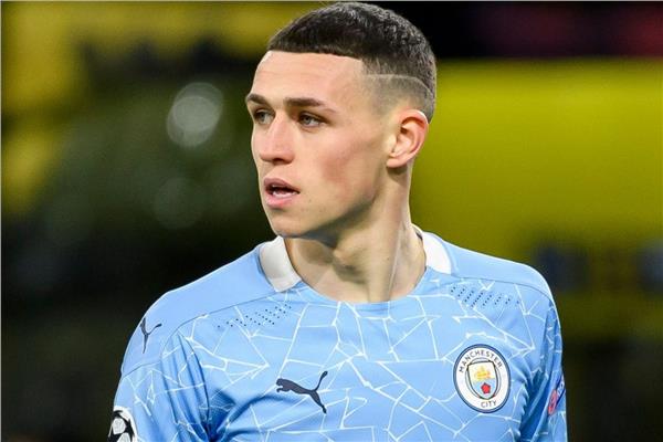 فيل فودين يعرض قصره للبيع بعد انتقاله لمنطقة ريفية هادئة