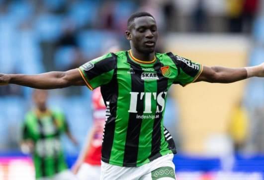 دياباتي ينفي أي مفاوضات مع الأهلي ويؤكد رضاه في السويد