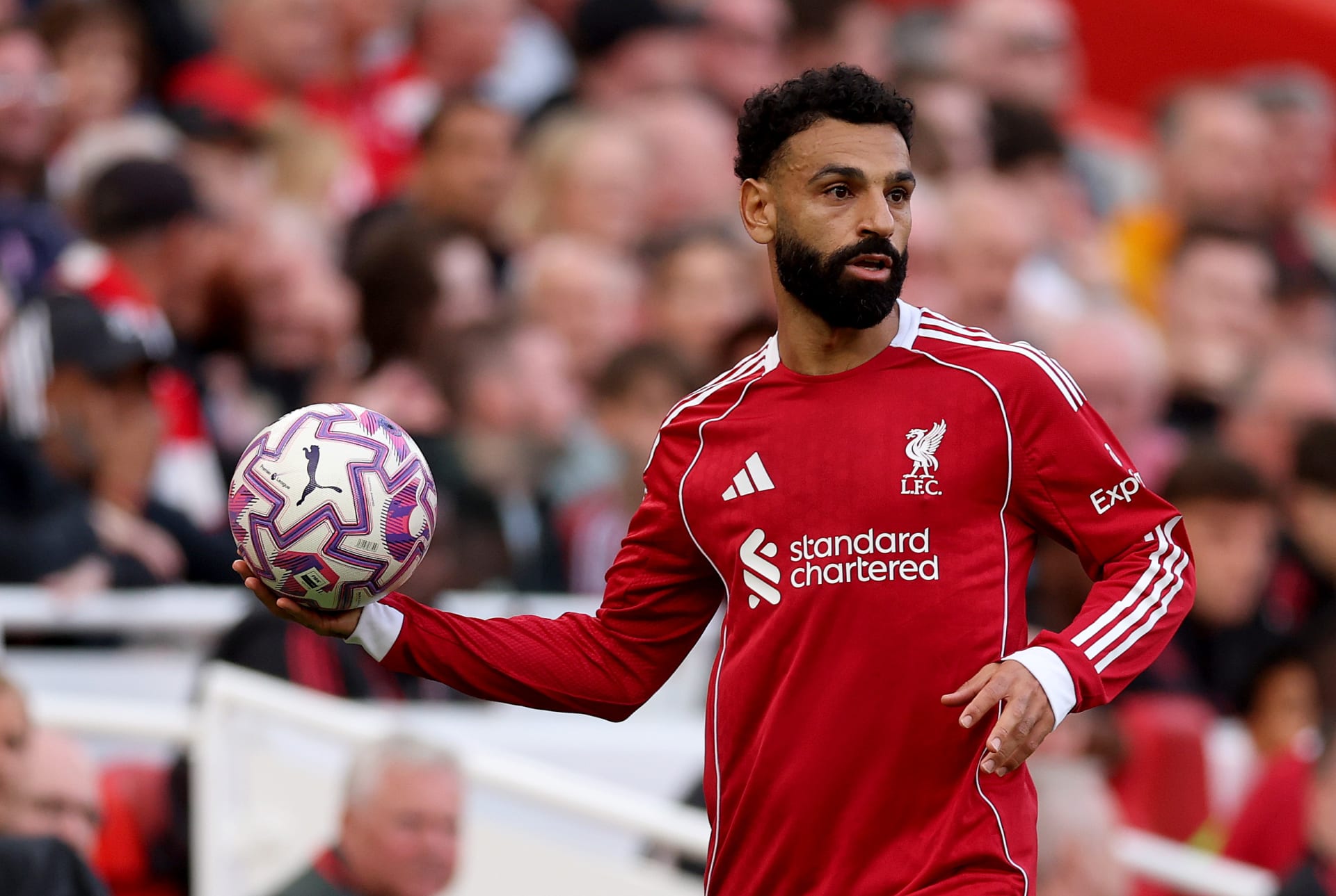 فيفا يرشح محمد صلاح لجائزة أفضل لاعب في العالم 2025