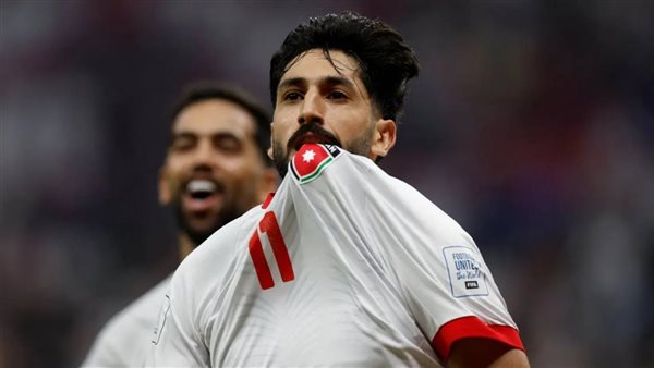 يزن النعيمات يدخل دائرة ترشيحات الأهلي لتدعيم الهجوم في يناير