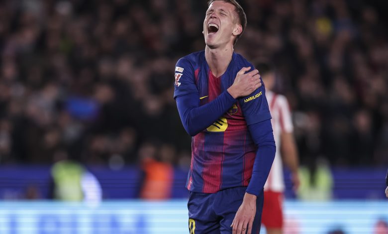 إصابة داني أولمو تبعده عن برشلونة لمدة شهر بعد مواجهة أتلتيكو مدريد