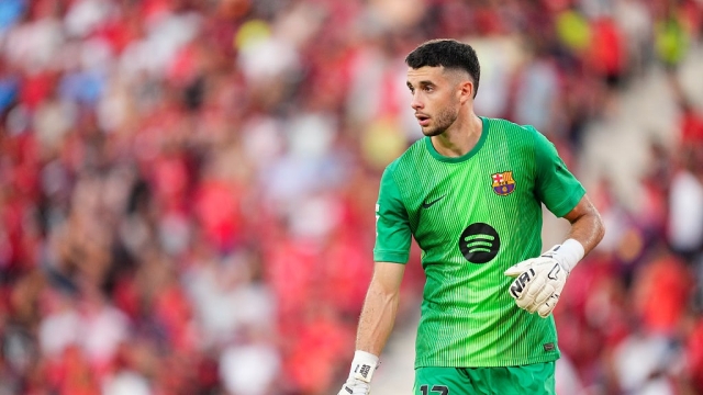 جاهزية جوان جارسيا تمنح برشلونة دفعة قبل مواجهة آينتراخت فرانكفورت في دوري أبطال أوروبا