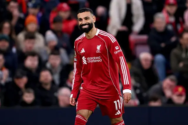 كاراجر يتوقع رحيل محمد صلاح عن ليفربول ويؤكد استحقاقه لوداع مميز