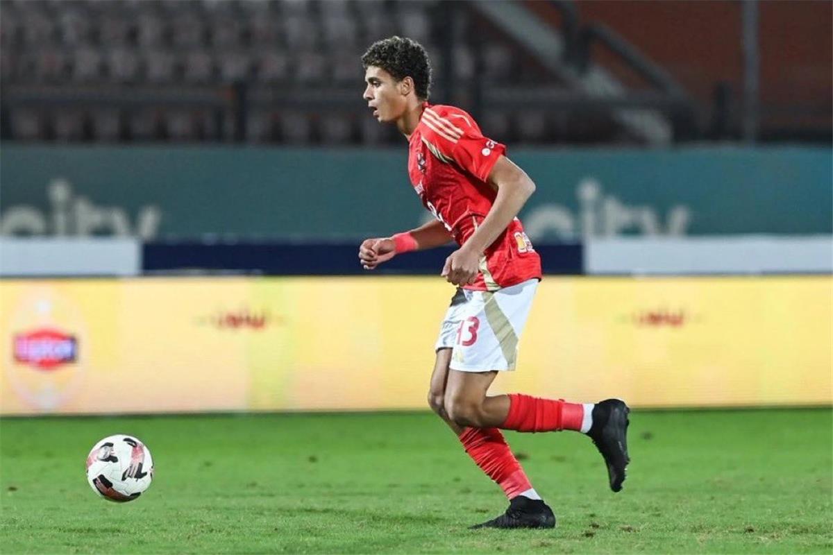 صحيفة سبورت الإسبانية تكشف تفاصيل مفاوضات برشلونة لضم حمزة عبد الكريم من الأهلي