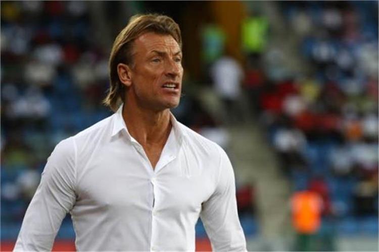 رينارد يغيب عن مباراة السعودية وجزر القمر لحضور قرعة كأس العالم 2026