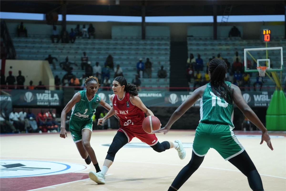 اللجنة المنظمة تتابع استعدادات بطولة إفريقيا لكرة السلة للسيدات بالأهلي