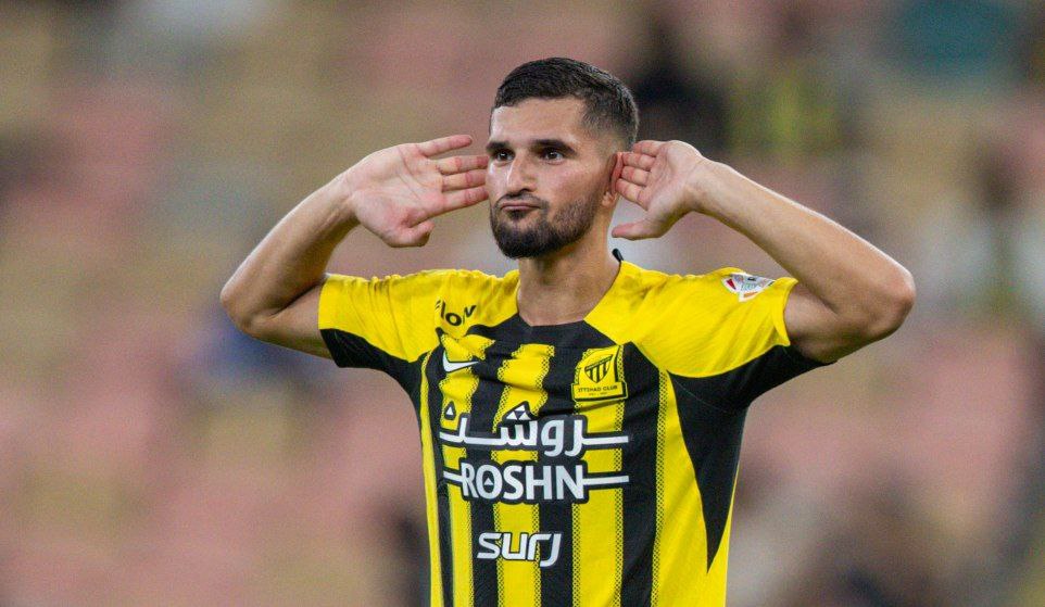 إصابة حسام عوار تضرب المنتخب الجزائري قبل أمم إفريقيا 2025