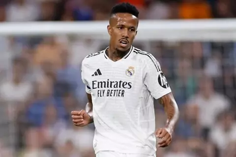 إصابة ميليتاو تبعده عن ريال مدريد 3 إلى 4 أشهر