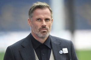 كاراجر ينتقد نهج سلوت: ليفربول فقد كثافته وتأثر ببصمة جوارديولا