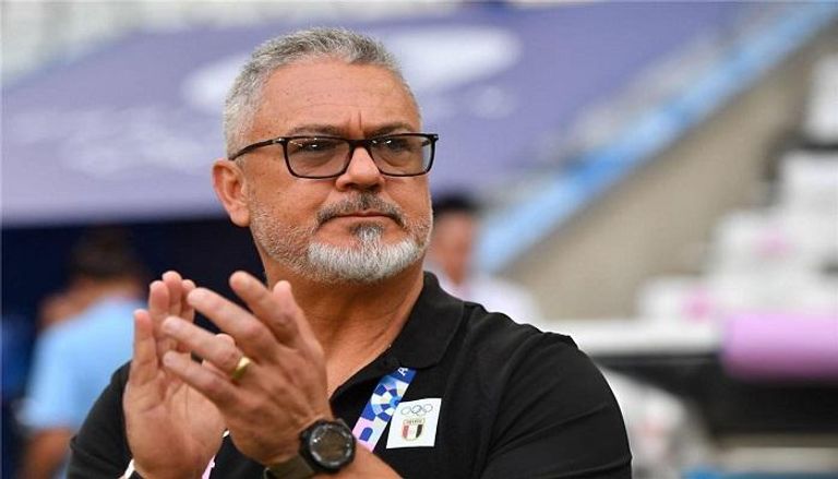 وكيل ميكالي يؤكد ترحيب مدرب البرازيل بتدريب الزمالك