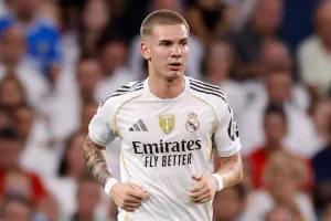 ماستانتونو: مع أربيلوا ألعب بحرية أكبر وريال مدريد كان قرار العمر