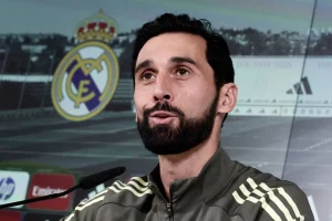 ألفارو أربيلوا يعلن قائمة ريال مدريد لمواجهة ألباسيتي في كأس ملك إسبانيا