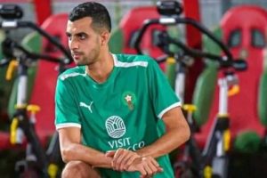 يوسف بلعمري يصل القاهرة لتعزيز صفوف الأهلي خلال فترة الانتقالات الشتوية