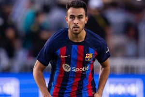 إريك جارسيا يتقلد شارة قيادة برشلونة في غياب تي شتجن وفق تقرير إسباني