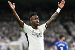 فينيسيوس جونيور يبحث عن استعادة بريقه في ملعب الإنماء