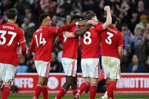 آدم بيري يصل السعودية تمهيدًا لانتقاله إلى الخلود بعقد طويل الأمد