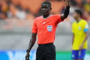 الكاف يعلن طاقم التحكيم لمباراة مصر والسنغال في نصف نهائي أمم إفريقيا