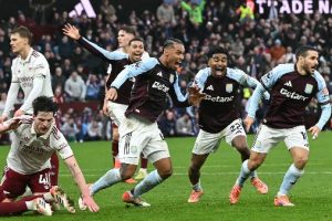 أستون فيلا يكسر عقدة 21 عامًا ويفوز على نيوكاسل في سانت جيمس بارك