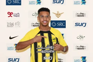 الأخدود يضم معاذ فقيهي معاراً من الاتحاد حتى نهاية الموسم