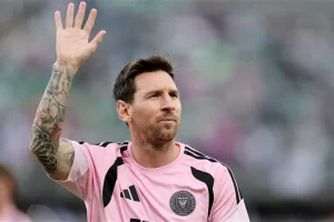 نيولز يحدد 2027 موعدًا مستهدفًا لمحاولة ضم ميسي إلى روساريو