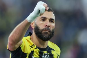 الهلال يتقدم بعرض لشراء عقد بنزيما والاتحاد يشترط 25 مليون يورو