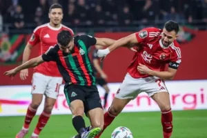 تقارير مغربية: الجيش الملكي يحدد موعد السفر إلى القاهرة لمواجهة الأهلي بدوري الأبطال