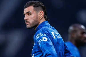 إصابة ثيو هيرنانديز تربك حسابات إنزاجي قبل كلاسيكو الهلال والاتحاد