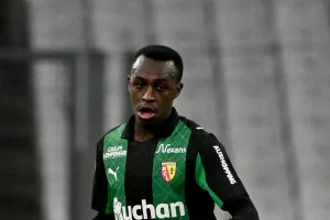 جلسة أخيرة تُفشل إعارة سعود عبدالحميد إلى الهلال قبل إغلاق الميركاتو