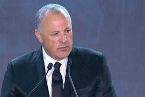 هاني أبو ريدة يعزي محمد صلاح في وفاة جده